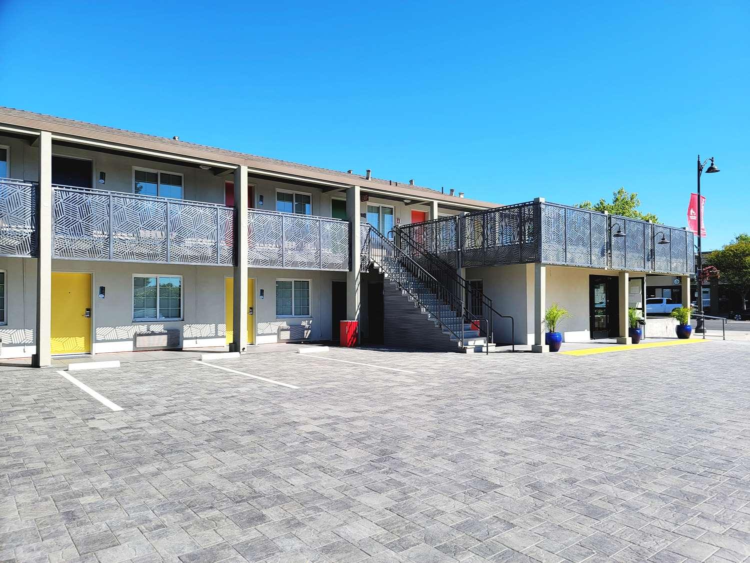 Signature Inn Санта Клара Екстериор снимка